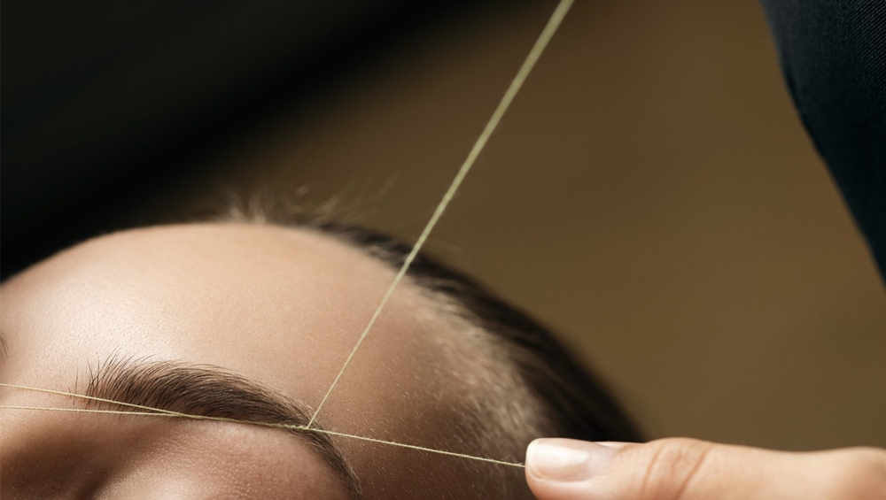 eyebrow threading and waxing in etobicoke